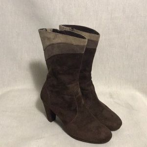 Predictions Women’s Suede Boots Size 9 1/2